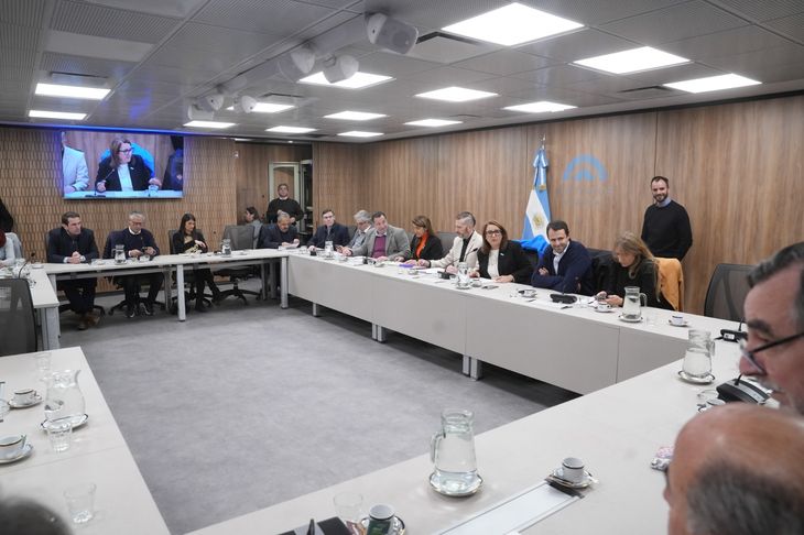 Comisión de Pequeñas y Medianas Empresas de Diputados.