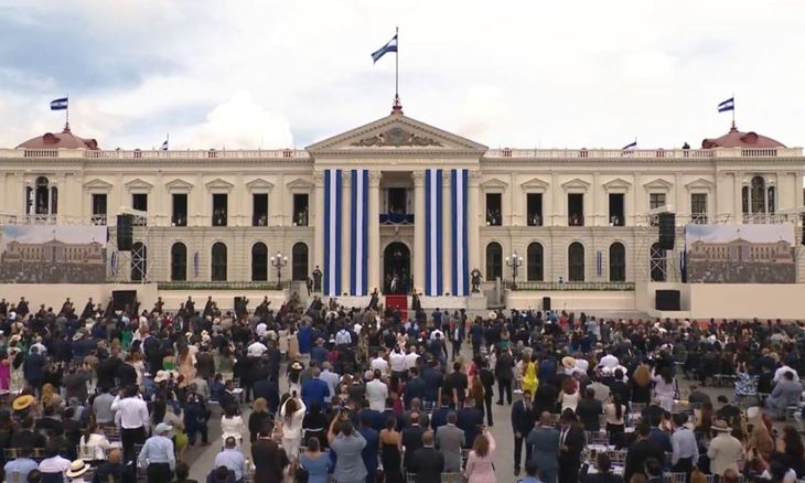 Thousands of people gathered in the square in front of the National Palace to celebrate the inauguration of reelected president Nayib Bukele. Thousands of people gathered in the square in front of the National Palace to celebrate the inauguration of reelected president Nayib Bukele.
