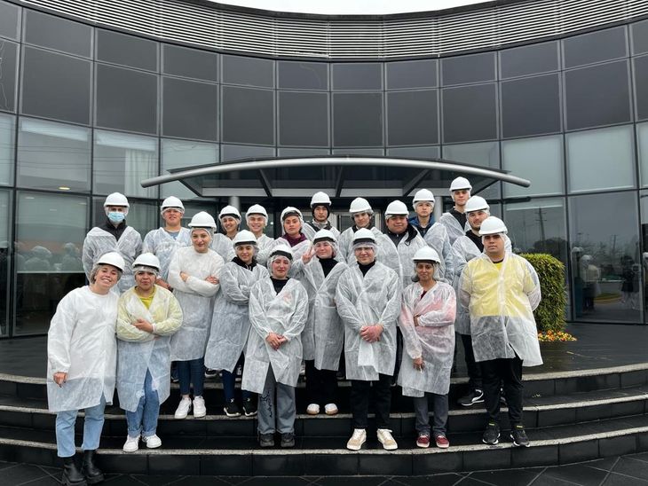 Según datos de la fundación, el 50% de los chicos y chicas que egresan logran entrar al mercado laboral formal. Según datos de la fundación, el 50% de los chicos y chicas que egresan logran entrar al mercado laboral formal.