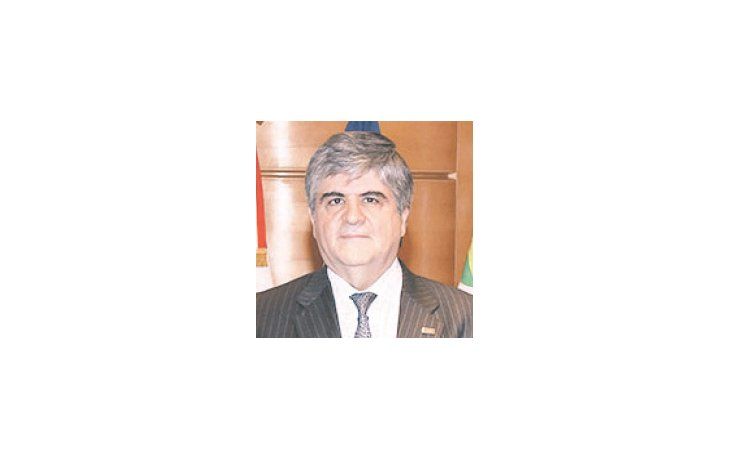 Analizan inversiones de YPF