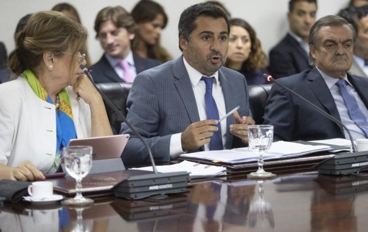 La comisión de Disciplina y Acusación del Consejo de la Magistratura decidió unificar las denuncias contra el juez federal Luis Rodríguez, acusado de recibir coimas. El consejero Diego Molea durante la reunion.