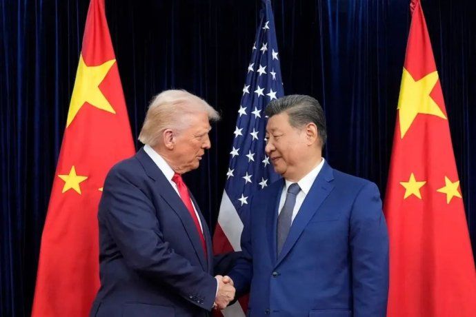 Último encuentro entre Donald Trump y Xi Jinping en el Aeropuerto Internacional de Gimhae en Busan, Corea del Sur, el jueves 30 de octubre de 2025. Último encuentro entre Donald Trump y Xi Jinping en el Aeropuerto Internacional de Gimhae en Busan, Corea del Sur, el jueves 30 de octubre de 2025.