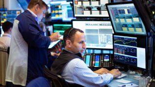 Los ojos de los inversores se posan en el debut de SpaceX en Wall Street. Los ojos de los inversores se posan en el debut de SpaceX en Wall Street.
