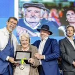 El presidente brasileño Lula da Silva y Lucía Topolansky encabezaron el homenaje a José Mujica. El presidente brasileño Lula da Silva y Lucía Topolansky encabezaron el homenaje a José Mujica.