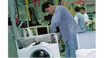 Según el INDEC, la economía aumentó 0,6% en diciembre