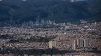 bogota en alerta ambiental por incendios forestales en la amazonia colombiana