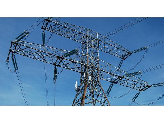Fuerte caída del consumo residencial y comercial de energía en junio