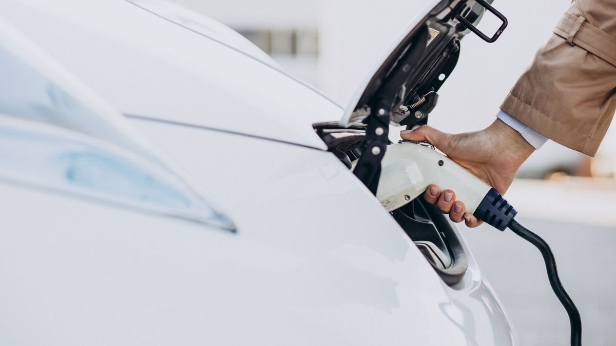 The supply of electric cars increased and prices continue to fall