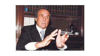La decisión del juez llevó alivio al senador lanzado ahora de lleno ala renovación de su banca en la Cámara alta.