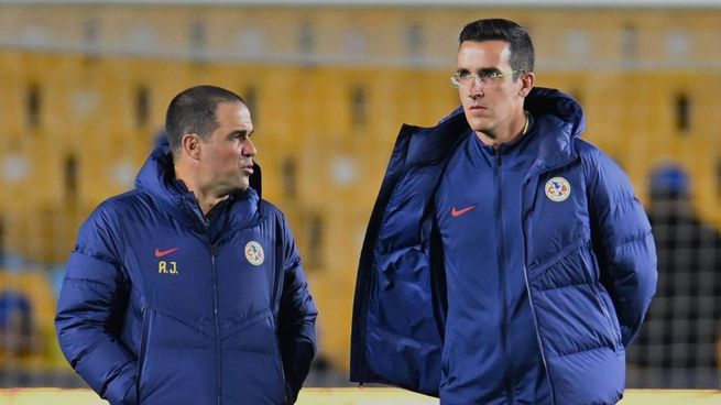 André Jardine perderá a Paulo Víctor como integrante del cuerpo técnico del Amércia cuando finalice el Torneo Clausura.