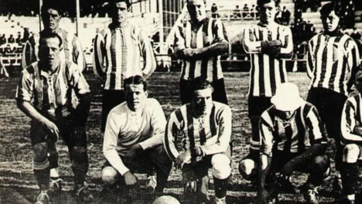 The day a fan of the Argentine National Team scored a goal against Brazil in a Copa América