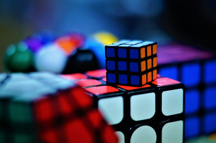 There are various tricks to build the Rubik's cube. There are various tricks to build the Rubik's cube.