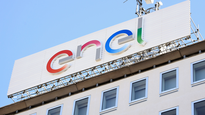 tras reunion con milei, la empresa enel analiza seguir en la argentina