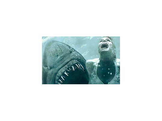 Terror en lo profundo. Tiburones hambrientos, dispuestos a todo.