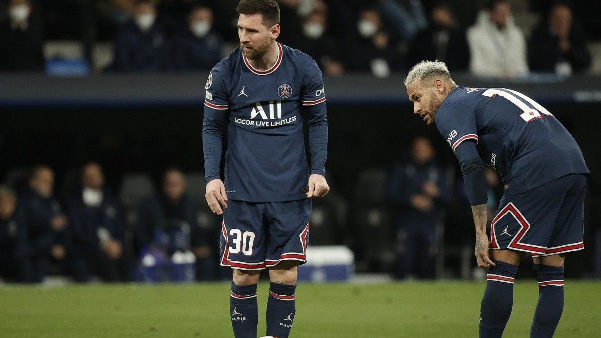 Rain of insults and whistles for Messi and Neymar in Paris after elimination in the Champions League