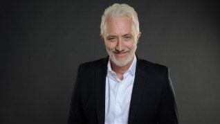 Andy Kusnetzoff habló sobre el momento en que se quebró al aire. 