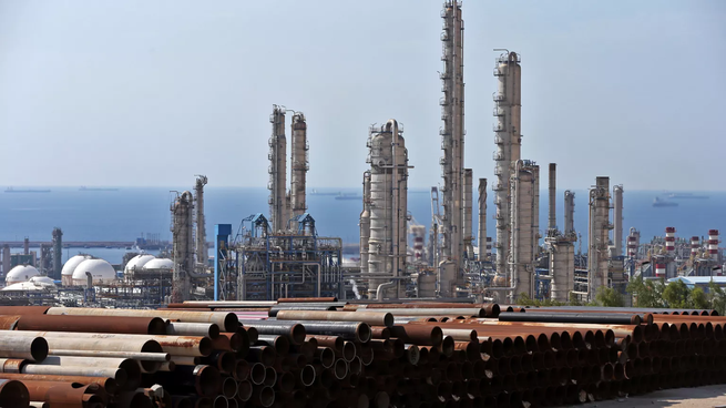 Complejo petroquímico en el yacimiento de gas de South Pars, en Asalouyeh, Irán.