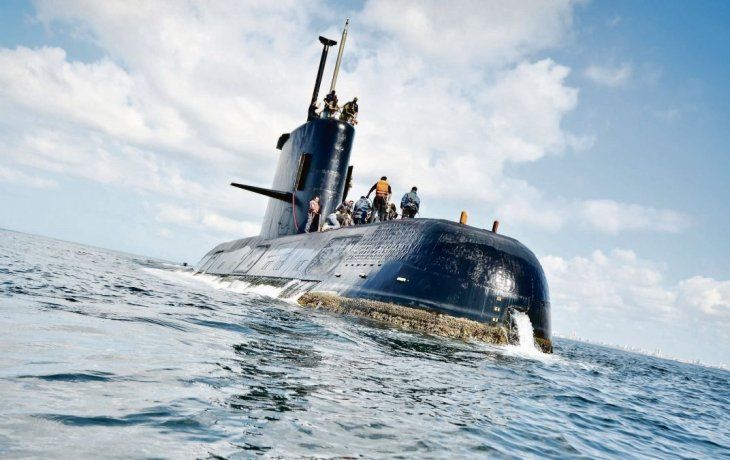 ámbito.com | PAG14-15-SUBMARINO.jpg