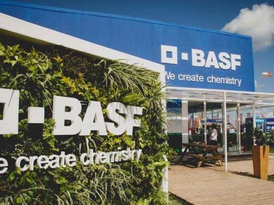 Una nueva multinacional reduce sus operaciones en Uruguay y despedirá un tercio de su personal.