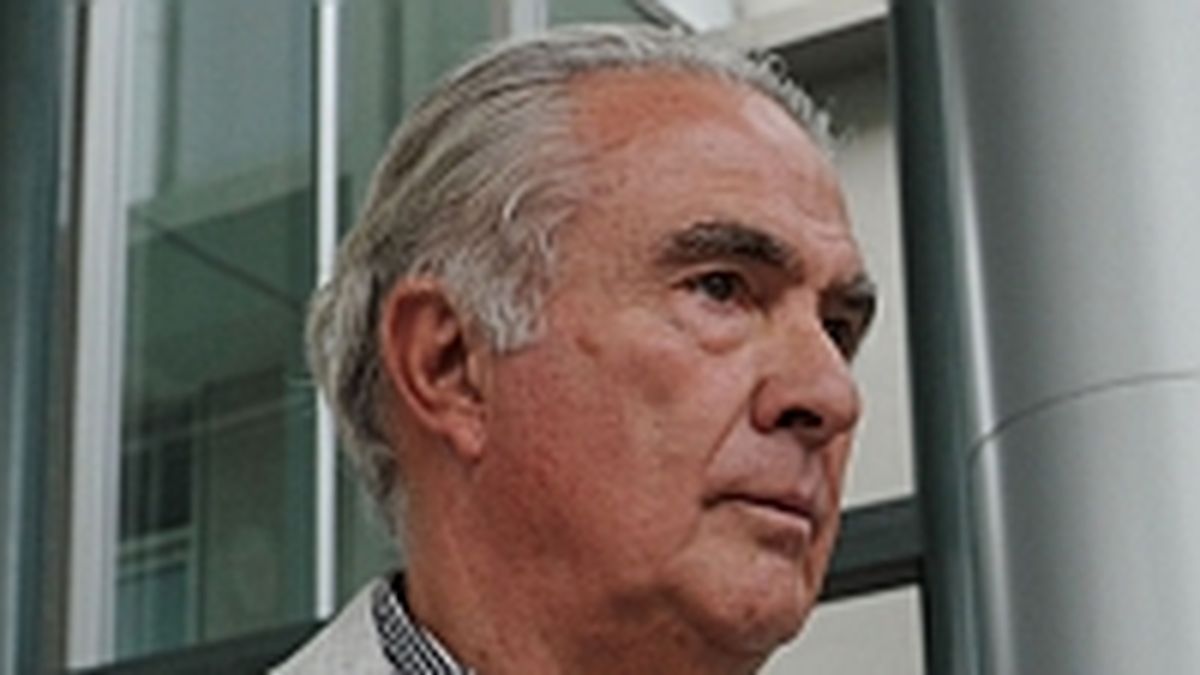 Absolvieron a Alberto Kohan