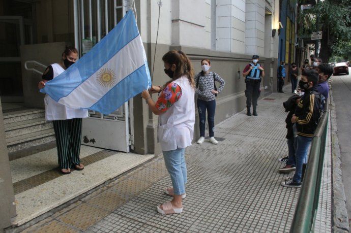 a-partir-la-semana-que-viene-docentes-podran-recibir-la-vacuna-contra-la-covid-19