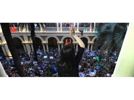 Militantes coparon los patios internos de la Rosada