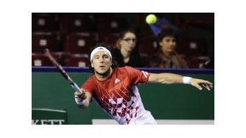 Buen presente. Juan Mónaco fue finalista en Valencia y arrancó firme en París.