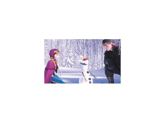 “Frozen, una aventura congelada” es una sólida película animada para chicos que adapta muy libremente “La Reina del Hielo” de Andersen, y que por momentos, los grandes también podrán disfrutar.