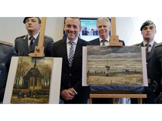 Recuperan dos cuadros de Van Gogh de manos de la Camorra