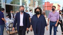 Carla Vizzotti y Fernando Gray destacaron al Hospital del Bicentenario de Esteban Echeverría