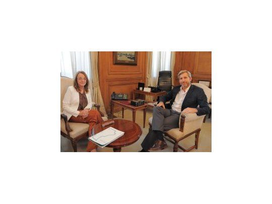 Alicia Kirchner le manifestó a Frigerio que Santa Cruz tiene extremas necesidades