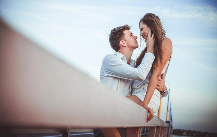 finanzas en la pareja: los expertos aconsejan tener una cita del dinero