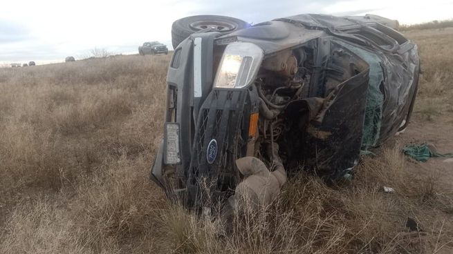 Así quedó el auto del intendente pampeano tras el fatal accidente. 