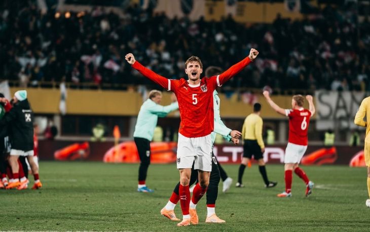 Stefan Posch terminó el debut ante Jordania con dolores en la mandíbula y será sometido a nuevos estudios. Stefan Posch terminó el debut ante Jordania con dolores en la mandíbula y será sometido a nuevos estudios.