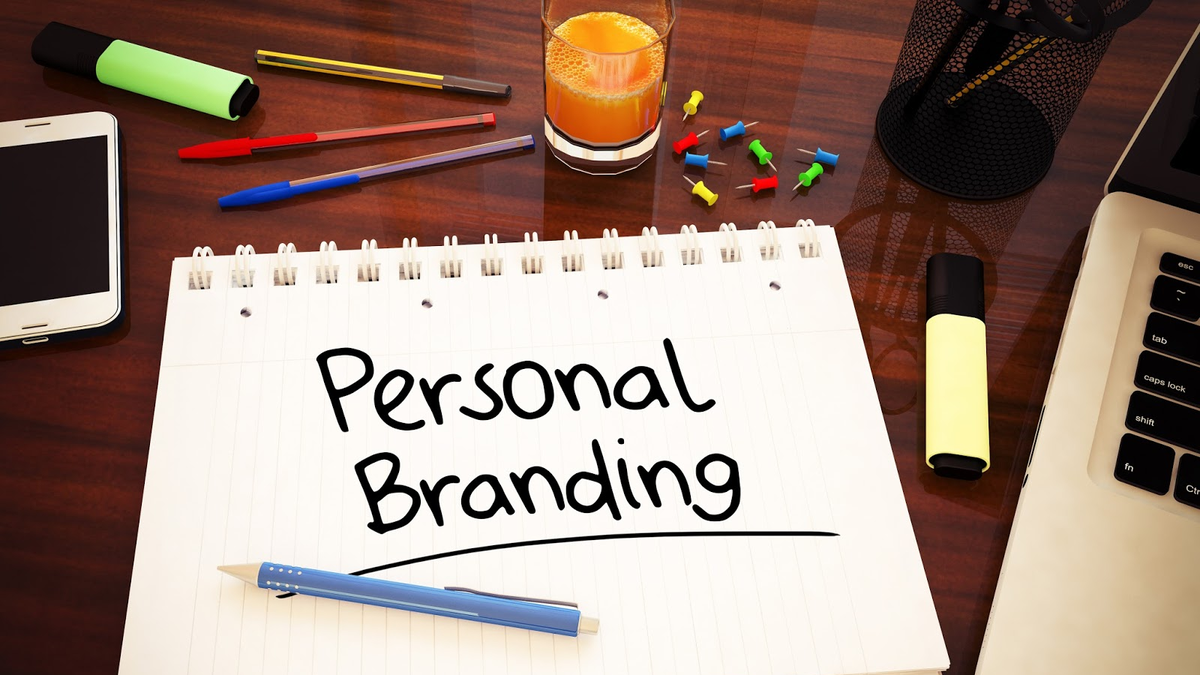 Personal branding: how to stand out in the job market