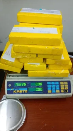 During the operation, 14 kilos of cocaine were found in Mendoza and 18 more in a house in the same city. During the operation, 14 kilos of cocaine were found in Mendoza and 18 more in a house in the same city.