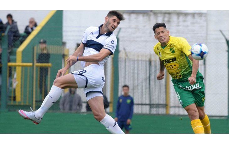 Lobos y HAlcones se sacaron chispas en Florencio Varela (Foto: AFA).