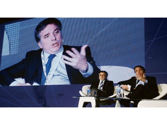panel.  Lo compartieron ayer el ministro de Hacienda, Nicolás Dujovne, y el titular de la Afip, Alberto Abad. La reforma tributaria, en el centro de la escena.