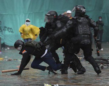 El gobierno de Duque ha avalado la represión de las protestas en Colombia.