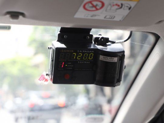 Aumento de la tarifa de taxis.