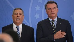 El expresidente de Brasil, Jair Bolsonaro, junto al exministro y general, Walter Braga Netto.&nbsp;