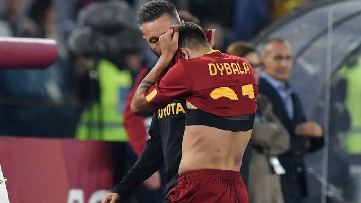 Preocupación para Scaloni: los estudios dirán si Dybala se pierde o no el Mundial