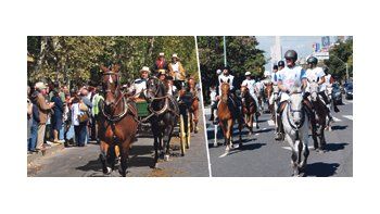 Más de 300 caballos de distintas razas desfilaron ayer por las principales avenidas de la Ciudad de Buenos Aires ante la presencia de más de 20 mil personas.