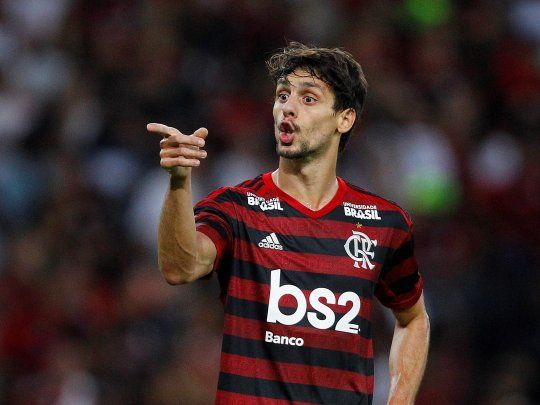 Rodrigo Caio es uno de los contagiados que fue titular en el triunfo de Flamengo por Copa Libertadores ante Barcelona.