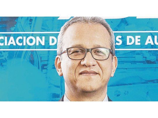 Luis Fernándo Peláez Gamboa.