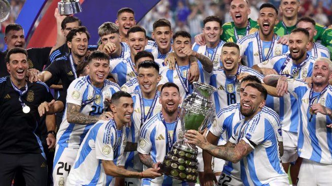 La Selección Argentina protagonista del video que subió la AFA a las redes para festejar los 4 títulos