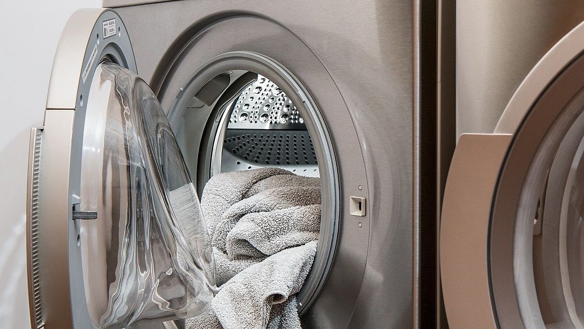 How to clean your washing machine and save on each wash