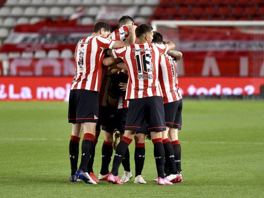 Estudiantes le ganó a San Lorenzo en la Liga Profesional.