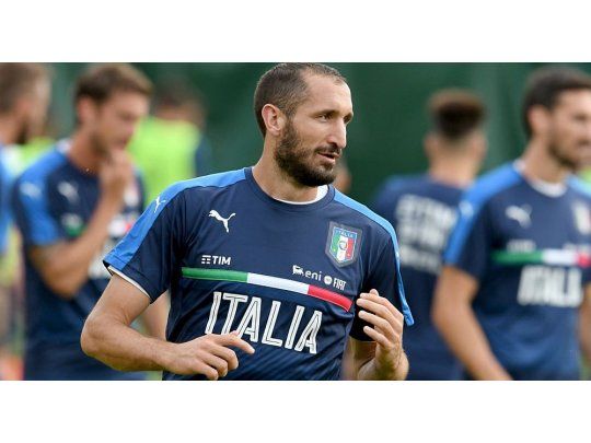 Chiellini se bajó del amistoso frente a Argentina.