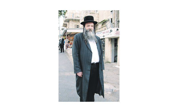 El rabino que empezó siendo hermano salesiano, luego se hizo benedictino y ahora vive en Jerusalén, uno de los conversos de todo tipo que aborda el documental «Judíos por elección».